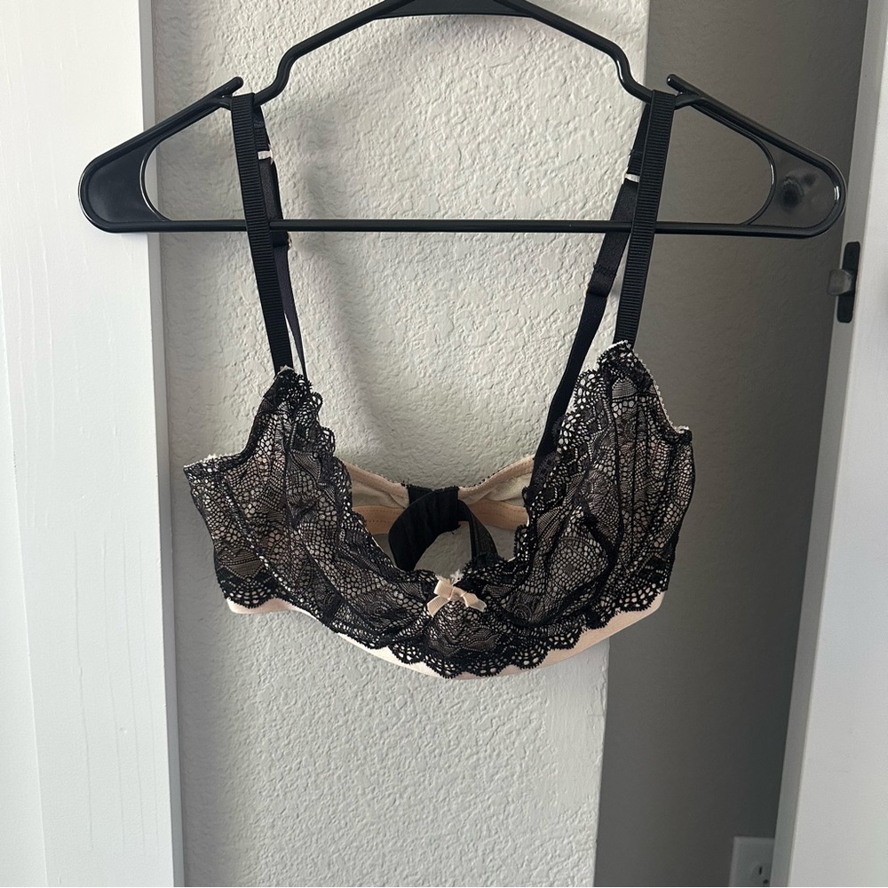 Heidi Klum Black Lace Bralette